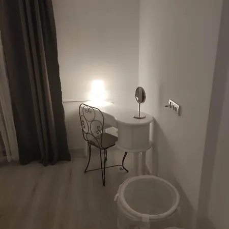 51 - Bright, Spacious, Lux 1 Bedroom In The Center - Stari Grad